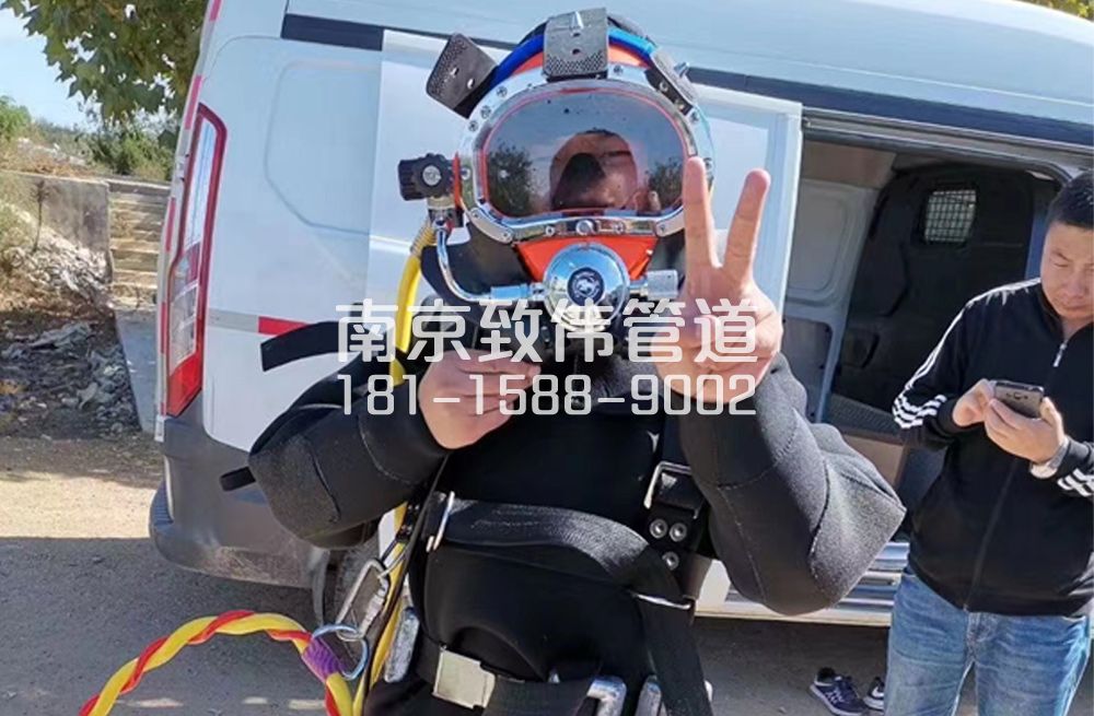 浦东沉淀池清底